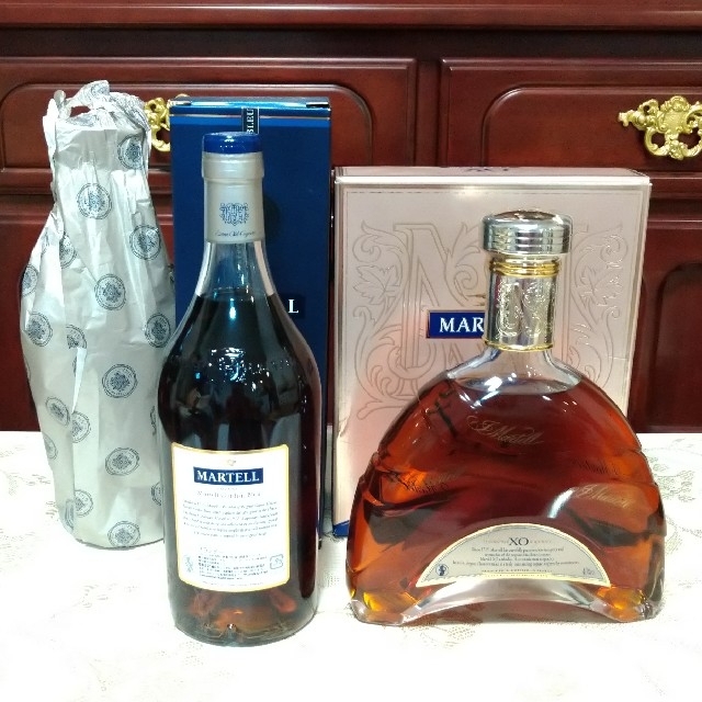 【MARTELL】XO、コルドンブルー 食品/飲料/酒の酒(ブランデー)の商品写真