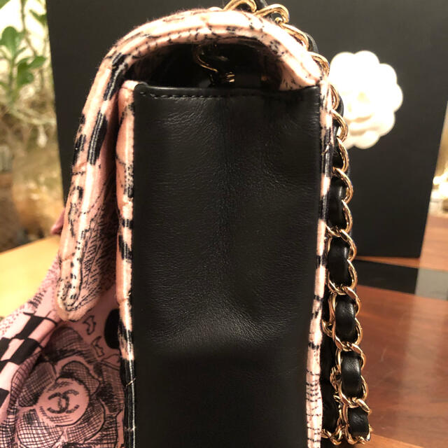 CHANEL(シャネル)のCHANELスカーフリボンショルダーバック レディースのバッグ(ショルダーバッグ)の商品写真