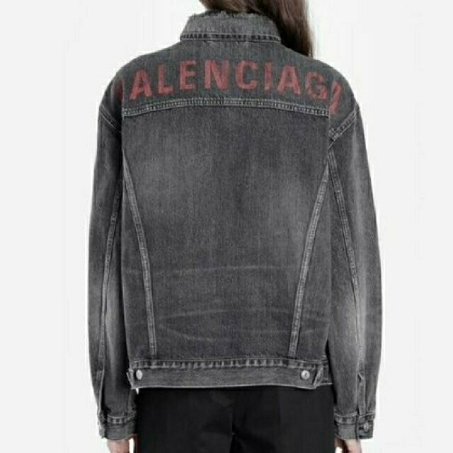 Balenciaga(バレンシアガ)の【けんた様専用】 レディースのジャケット/アウター(Gジャン/デニムジャケット)の商品写真