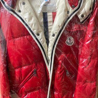 モンクレール(MONCLER)のモンクレール　ブランソン　シャイニーレッド　サイズL(ダウンジャケット)