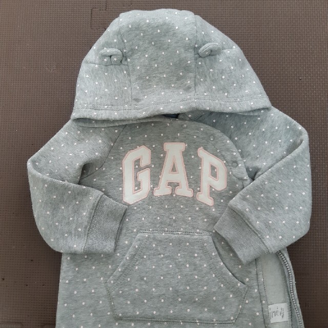 babyGAP(ベビーギャップ)のサイズ80　裏起毛　カバーオール　ベビーギャップ キッズ/ベビー/マタニティのベビー服(~85cm)(カバーオール)の商品写真