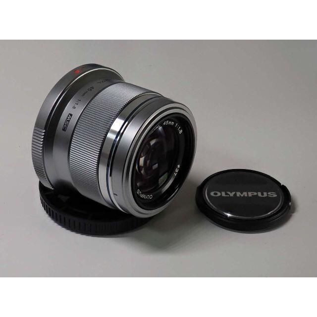 M.ZUIKO 45mm f1.8 シルバー フードLH40B付 M.ZUIKO 45mm f1.8 シルバー フードLH40B付