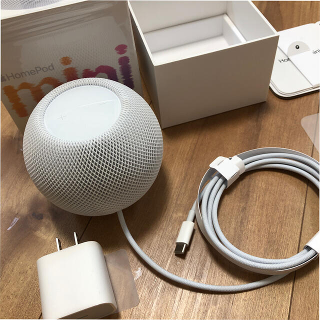 Apple(アップル)のHomePod mini ホワイト スマホ/家電/カメラのオーディオ機器(スピーカー)の商品写真