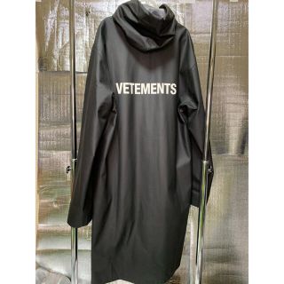 バレンシアガ(Balenciaga)のヴェトモン　vetements コート(ナイロンジャケット)