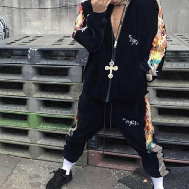 Supreme Doublet ベロアセットアップの通販 By S Shop シュプリームならラクマ Supreme Doublet ベロアセットアップの通販 By S Shop シュプリームならラクマ