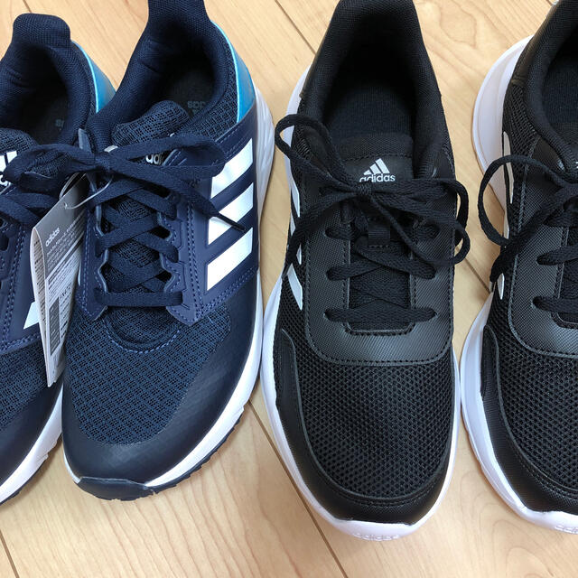 adidas(アディダス)のィダス スニーカー　子供用　キッズ　25cm 2足セット キッズ/ベビー/マタニティのキッズ靴/シューズ(15cm~)(スニーカー)の商品写真