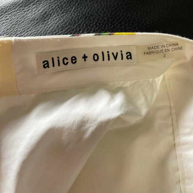 Alice+Olivia(アリスアンドオリビア)のAlice+Olivia 花柄ロングスカート　アリスアンドオリビア レディースのスカート(ロングスカート)の商品写真