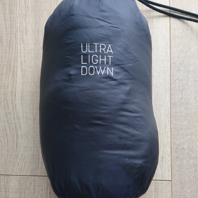UNIQLO(ユニクロ)のご予約済み  ユニクロ ウルトラライトダウンXL  ネイビー レディースのジャケット/アウター(ダウンコート)の商品写真