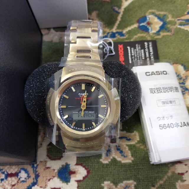CASIO(カシオ)のCASIO G-SHOCK AWM-500GD-9AJF メンズの時計(腕時計(アナログ))の商品写真