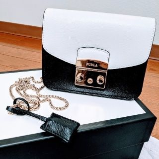 フルラ(Furla)のFURLA メトロポリス モノトーン チェーンバッグ(ショルダーバッグ)