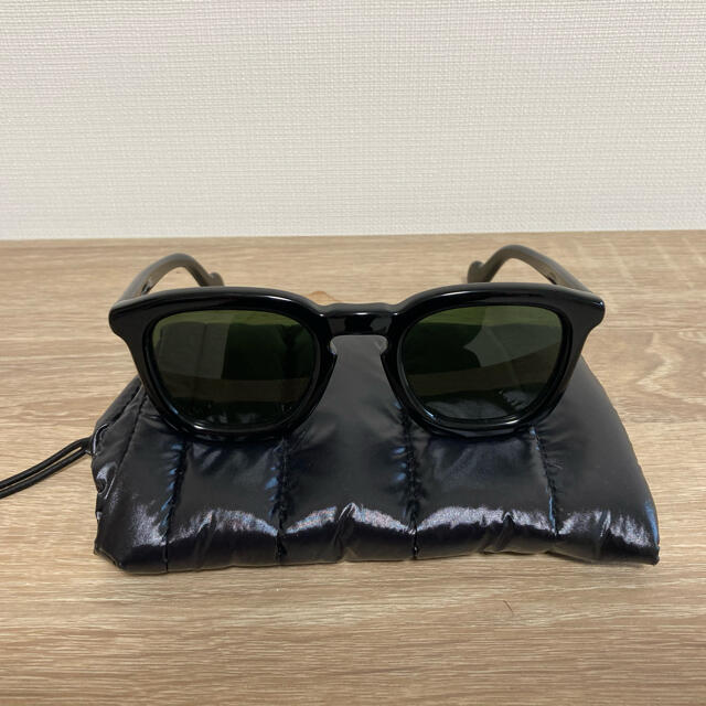 moncler サングラス　ml0006 ブラック試着のみファッション小物