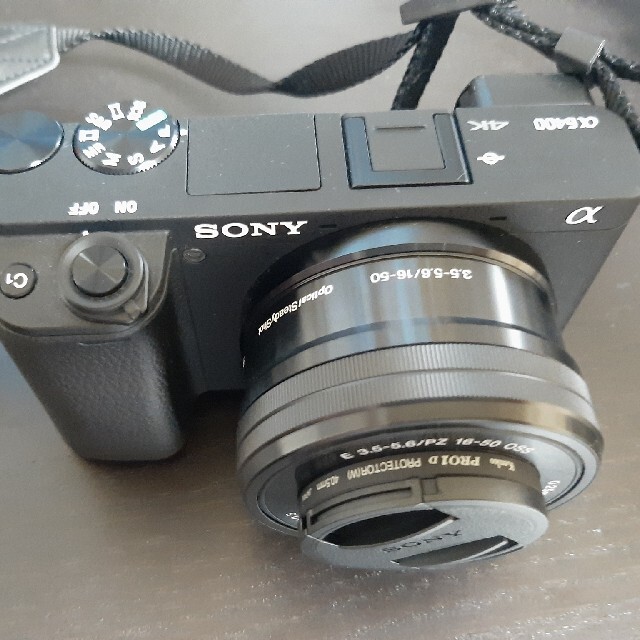 SONY(ソニー)のSONY   α6400　レンズ　三脚　遠隔操作機器　付属品多数 スマホ/家電/カメラのカメラ(デジタル一眼)の商品写真