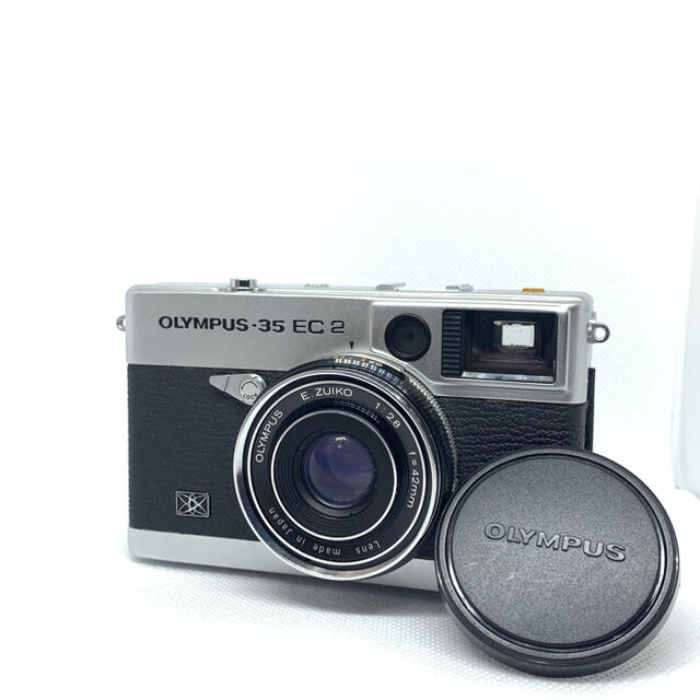 OLYMPUS(オリンパス)のOLYMPUS-35 EC2 レザーケースレンズキャップ付 スマホ/家電/カメラのカメラ(フィルムカメラ)の商品写真