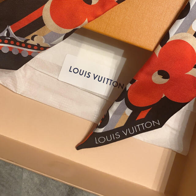 LOUIS VUITTON(ルイヴィトン)のバンドー BB・ポップ モノグラム M76187  レディースのファッション小物(バンダナ/スカーフ)の商品写真