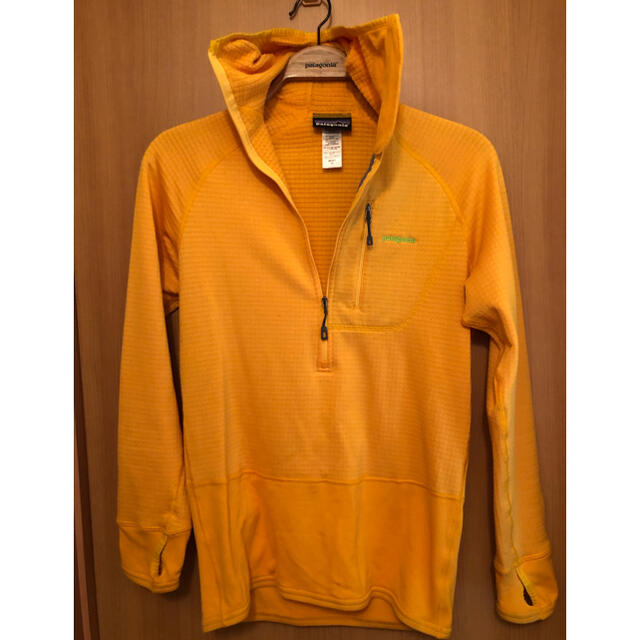 パタゴニア(patagonia)M's R1フーディー XS 40072SP13