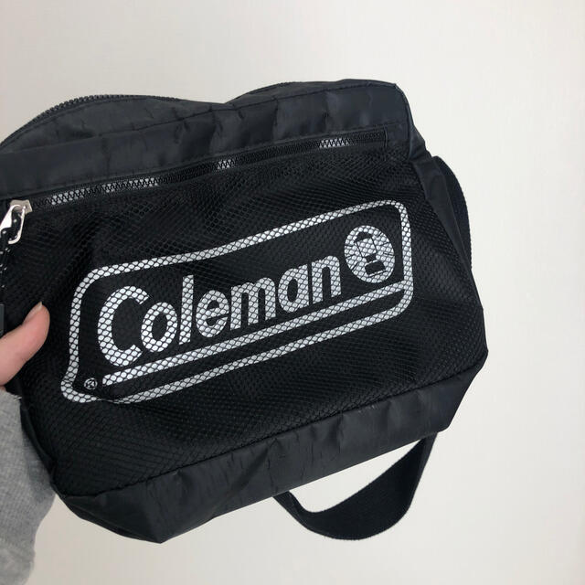 Coleman(コールマン)のColeman サコッシュ　黒 レディースのバッグ(ショルダーバッグ)の商品写真