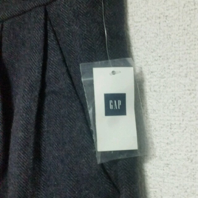 GAP(ギャップ)の【新品・未使用】GAP冬用ハーフパンツ レディースのパンツ(ハーフパンツ)の商品写真