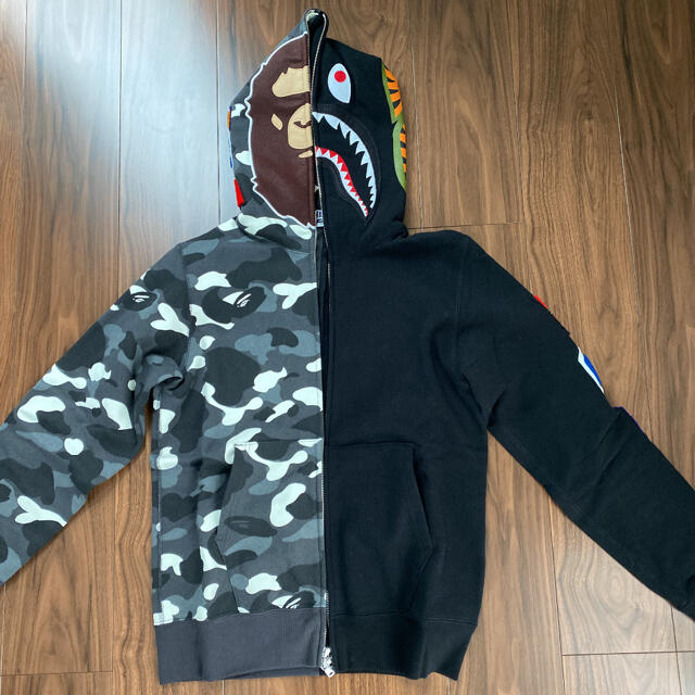 パーカーAPE シャークパーカー