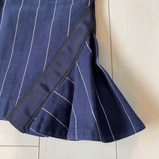 sacai(サカイ)のsacai luck フレアスカート レディースのスカート(ひざ丈スカート)の商品写真