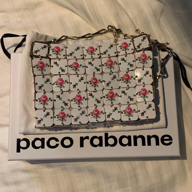 paco rabanne(パコラバンヌ)のパコラバンヌ　paco rabanne ショルダーバッグ レディースのバッグ(ショルダーバッグ)の商品写真