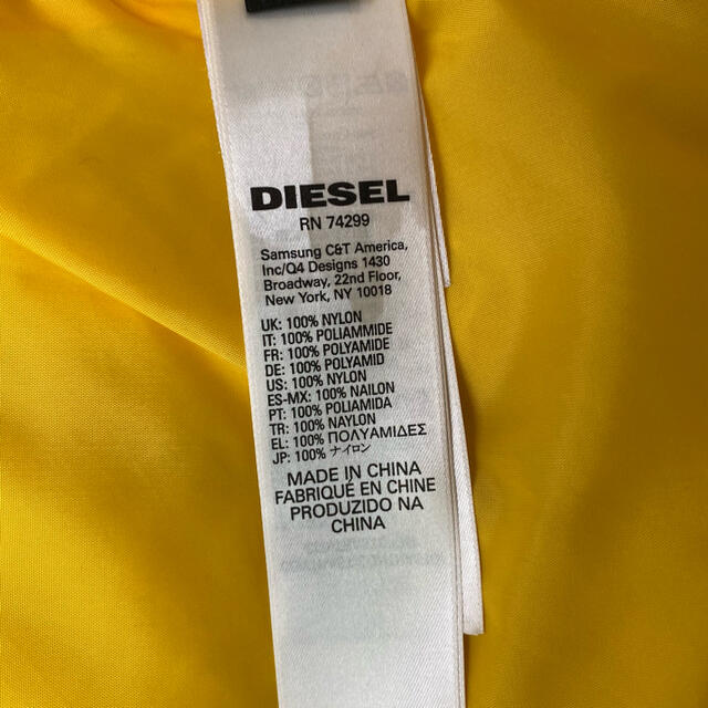 DIESEL(ディーゼル)のディーゼル　ベスト　size10 キッズ/ベビー/マタニティのキッズ服男の子用(90cm~)(ジャケット/上着)の商品写真