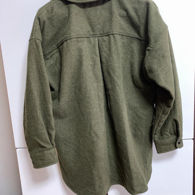 コート　RAGMACHINE ジャケット　ジャンバー　レディース　秋服　緑　深緑 レディースのジャケット/アウター(ノーカラージャケット)の商品写真