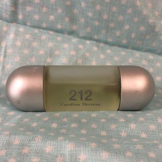 キャロライナヘレナ(CAROLINA HERRERA)のキャロライナへレラ 212◇オーデトワレ(ユニセックス)