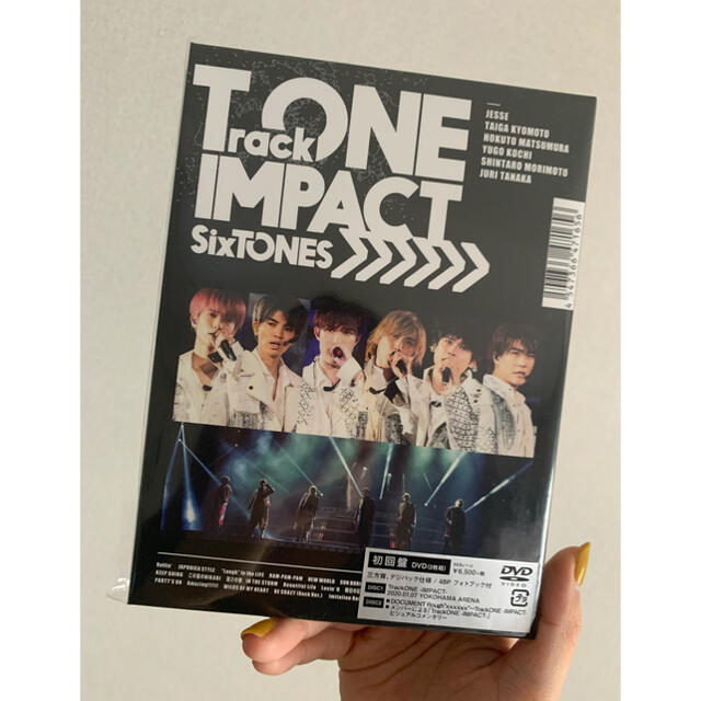 Johnny's(ジャニーズ)のSixTONES  TrackONE　-IMPACT-（初回盤） DVD 未開封 エンタメ/ホビーのDVD/ブルーレイ(ミュージック)の商品写真