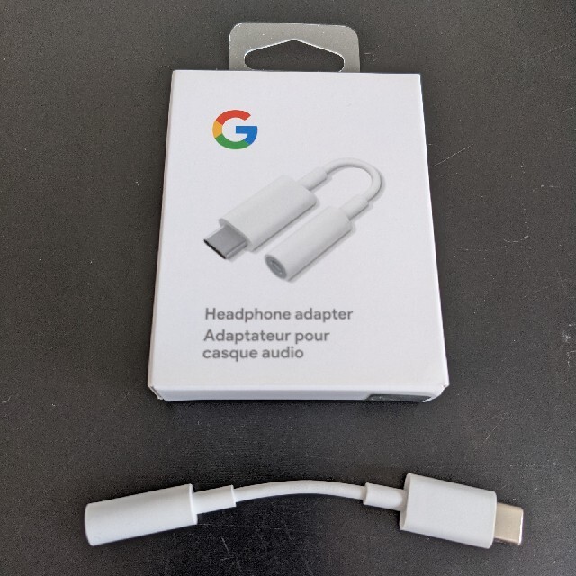 Google(グーグル)のGoogle headphone adapter スマホ/家電/カメラのスマホアクセサリー(ストラップ/イヤホンジャック)の商品写真