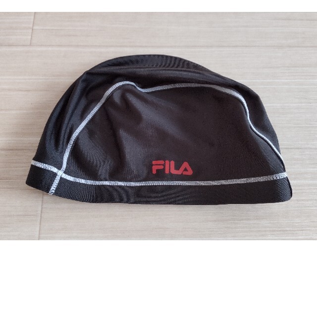 FILA(フィラ)のメンズ FILAの水着とキャップのセット メンズの水着/浴衣(水着)の商品写真