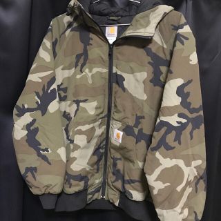 カーハート(carhartt)のカーハート カモフラ柄 迷彩 アウター(ナイロンジャケット)