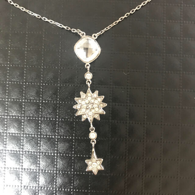 スワロフスキー　Swarovski ネックレス