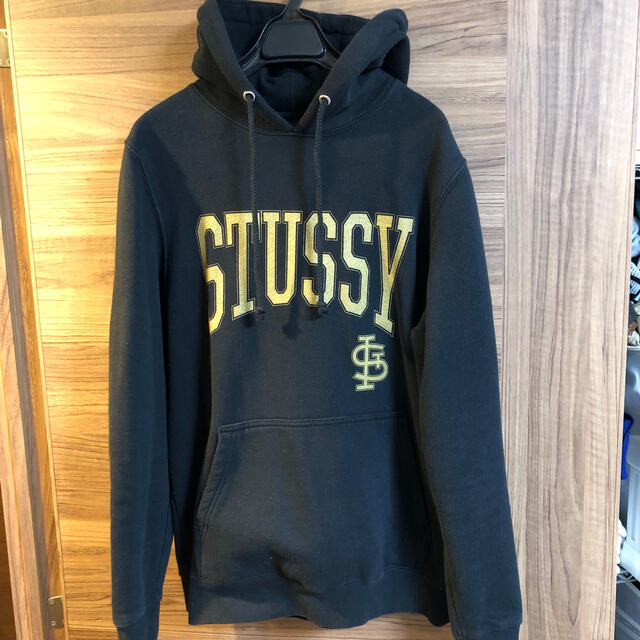 STUSSY(ステューシー)のSTUSSY パーカー　S メンズのトップス(パーカー)の商品写真