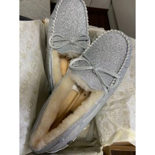 アグ(UGG)のUGG ムートンシューズ(スリッポン/モカシン)