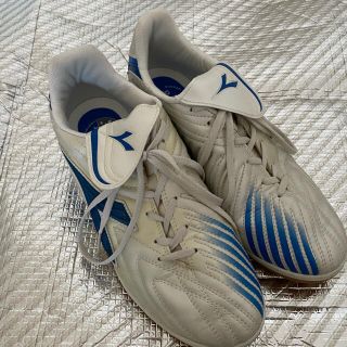 ディアドラ(DIADORA)のフットサルシューズ　ディアドラ(シューズ)