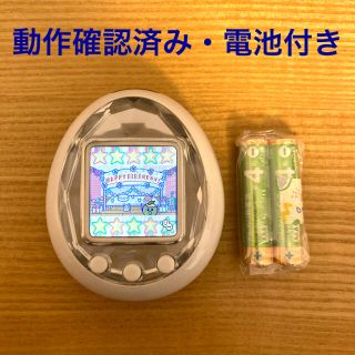 バンダイ(BANDAI)のたまごっちID (Tamagotchi id) ホワイト　白　電池付き(携帯用ゲーム機本体)