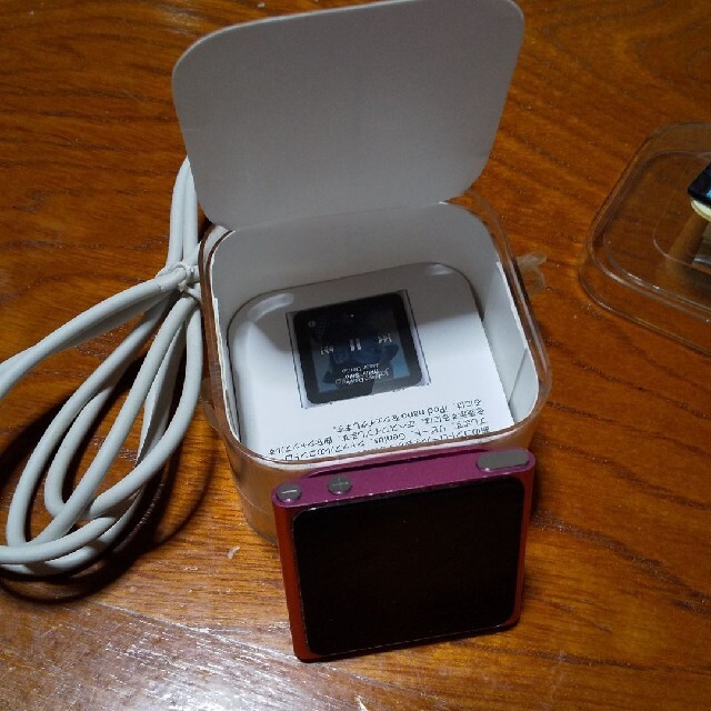 Apple(アップル)のiPod nano(ピンク) スマホ/家電/カメラのオーディオ機器(ポータブルプレーヤー)の商品写真