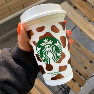 スターバックスコーヒー(Starbucks Coffee)の【NEW】スターバックス タンブラー リユーザブルカップ　新品未使用 牛柄22(タンブラー)