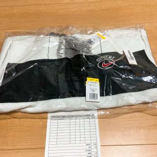 シュプリーム(Supreme)の【新品未使用】Supreme ×NIKE Hooded Sweatshirt (パーカー)