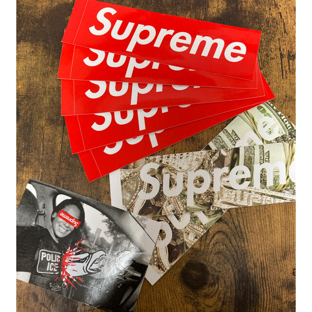 Supreme(シュプリーム)のsupreme ロゴ　ステッカー8枚セット メンズのメンズ その他(その他)の商品写真