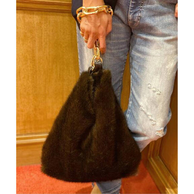 DEUXIEME CLASSE(ドゥーズィエムクラス)のMUSE de Deuxieme Classe FAKE FUR BAG レディースのバッグ(ショルダーバッグ)の商品写真