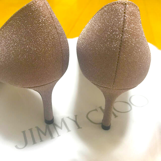 JIMMY CHOO(ジミーチュウ)のジミーチュウ　パンプス レディースの靴/シューズ(ハイヒール/パンプス)の商品写真