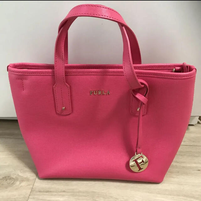 FURLA バッグ　フルラ