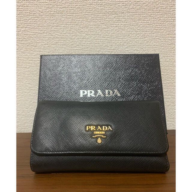 PRADA  プラダ　サイファーノ　三つ折り財布　箱付き