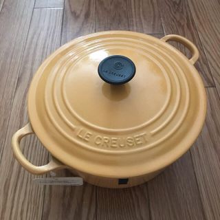 ルクルーゼ(LE CREUSET)の【新品未使用】ル・クルーゼ ココットロンド 22cm(鍋/フライパン)