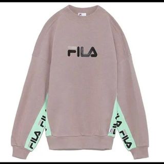 スナイデル(SNIDEL)のsnidel × FILA コラボスウェット　未開封タグ付き新品(トレーナー/スウェット)