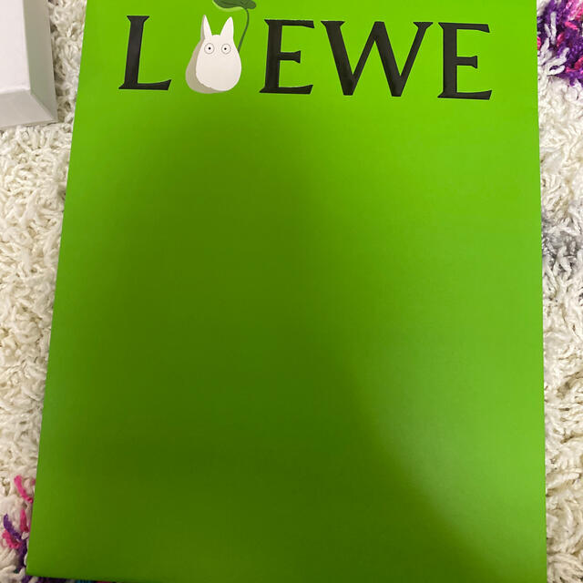 LOEWE - ロエベ カードケース トトロの通販 by あやちゃむ｜ロエベなら ...