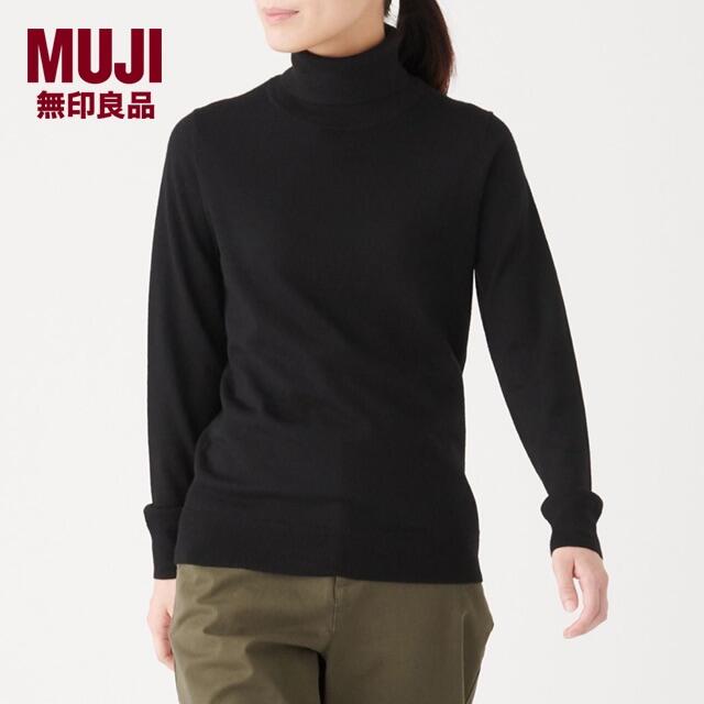 MUJI (無印良品)(ムジルシリョウヒン)の新品 MUJI✨首のチクチクをおさえた 洗える天竺編み タートルネックセーター レディースのトップス(ニット/セーター)の商品写真