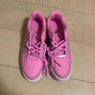 ナイキ(NIKE)のNIKE(ナイキ)スニーカー(スニーカー)