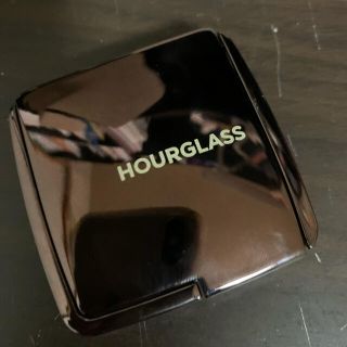 HOURGLASS ライティングパウダー DIM LIGHT(フェイスパウダー)